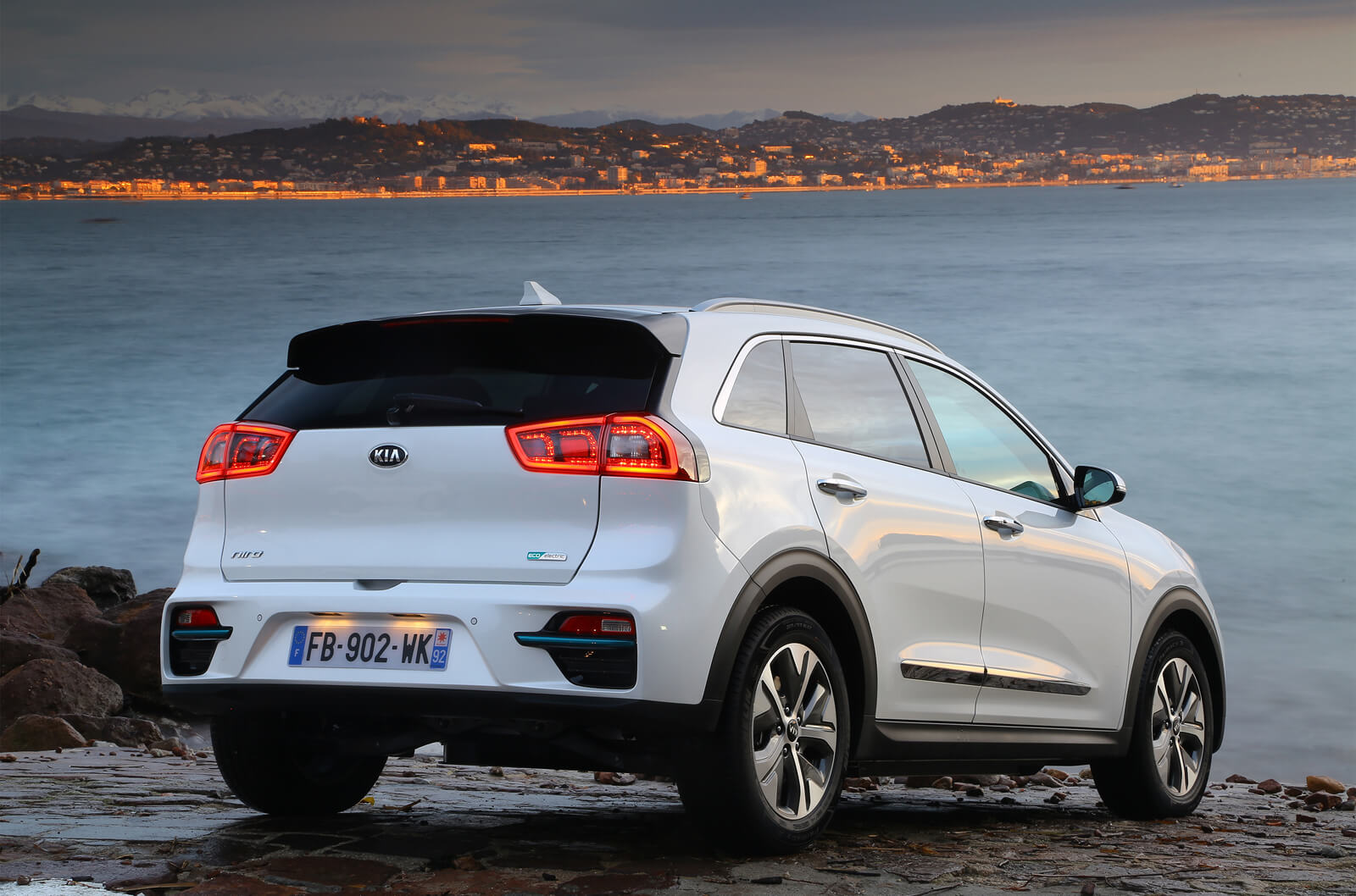 Kia E Niro Review 2022 Models Price Range UK Specs Kia E Niro Review 2022 Models Price Range UK Specs