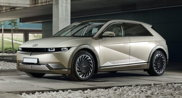 Hyundai Ioniq 5 Review [2023 UK Price, Range, Trims, Specs]