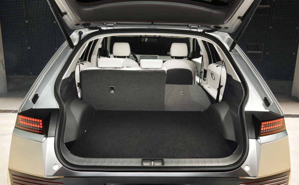 Hyundai Ioniq 5 Review [2023 UK Price, Range, Trims, Specs]