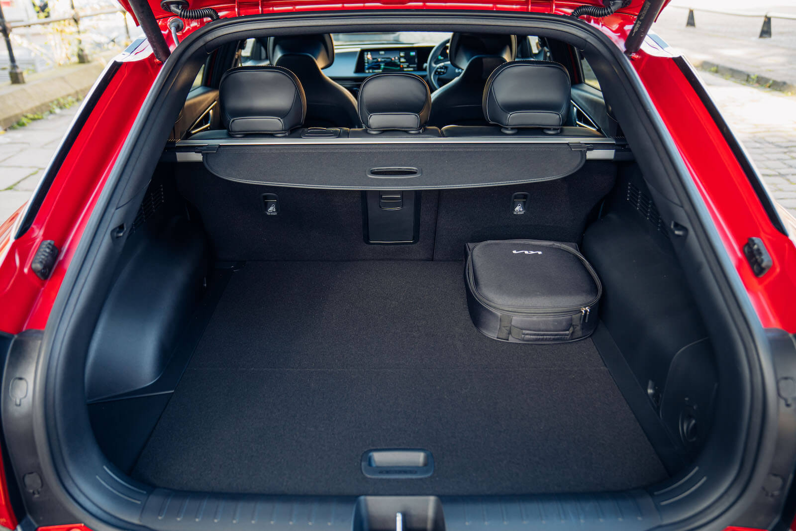 Kia EV6 Review [2023 UK Price, Range, Trims, Specs]